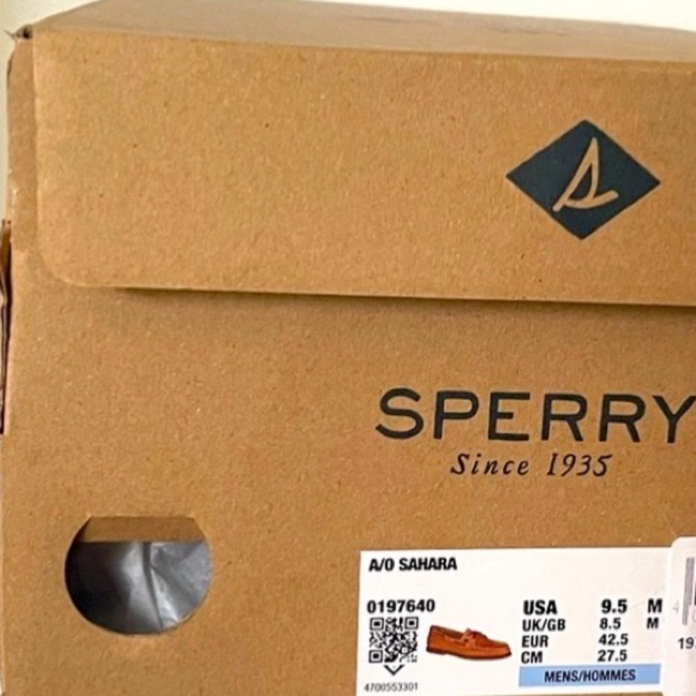 SPERRY size 9.5 in like new condition - Picture 2 of 7